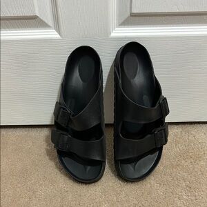 Men’s Birkenstock Black slip on sandals slides shoes Sz 10
